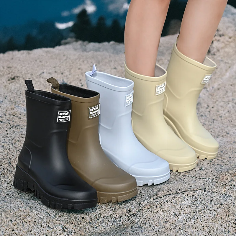 여성을위한 유행 장화 두꺼운 밑창 다목적 한국어 버전  - Women'S Fashion Rain Boots 리뷰 및 가격