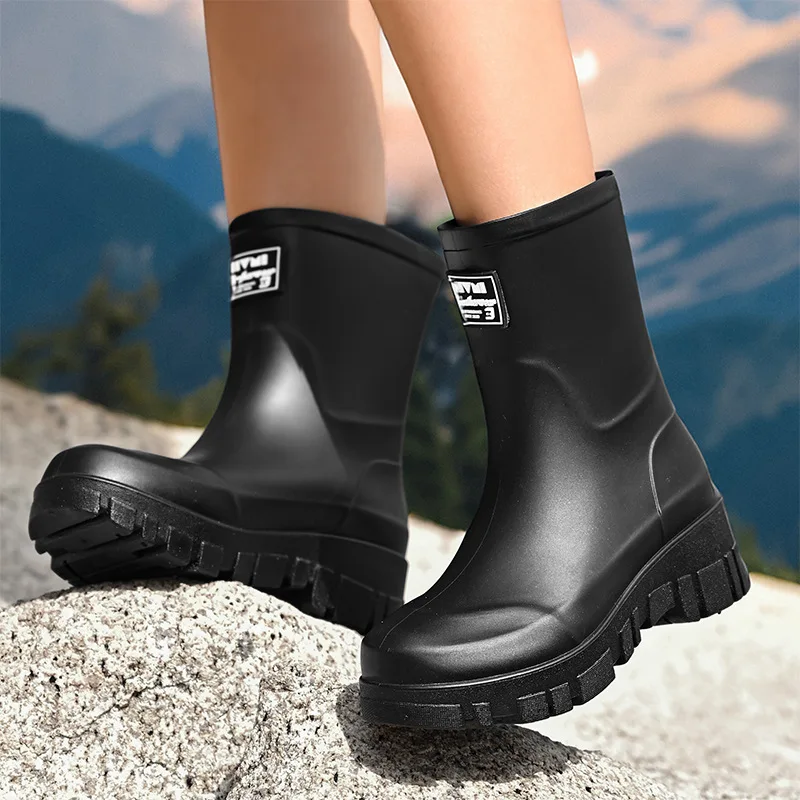 여성을위한 유행 장화 두꺼운 밑창 다목적 한국어 버전  - Women'S Fashion Rain Boots 리뷰 및 가격