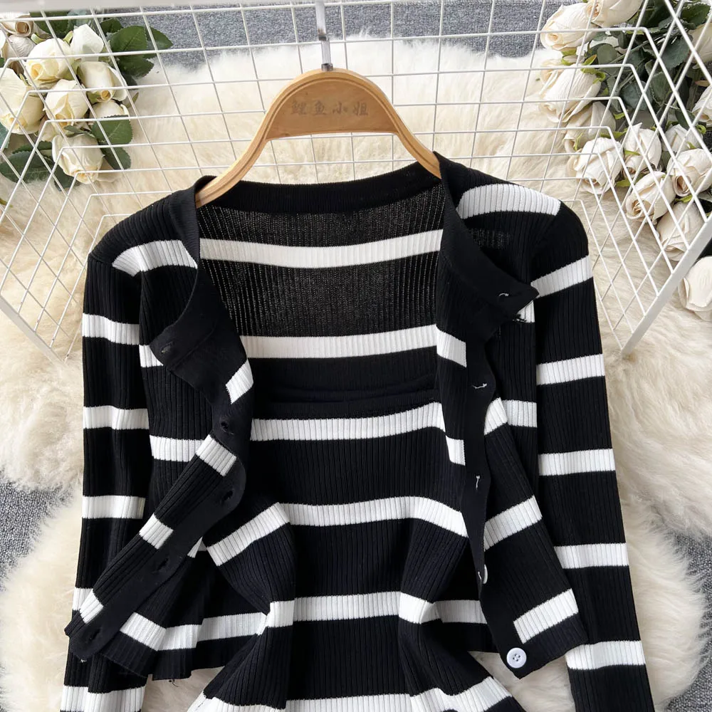 한국어 스위트 히트 컬러 패치워크 스트라이프 스파게티  - Longline Cardigan Knit 리뷰 및 가격