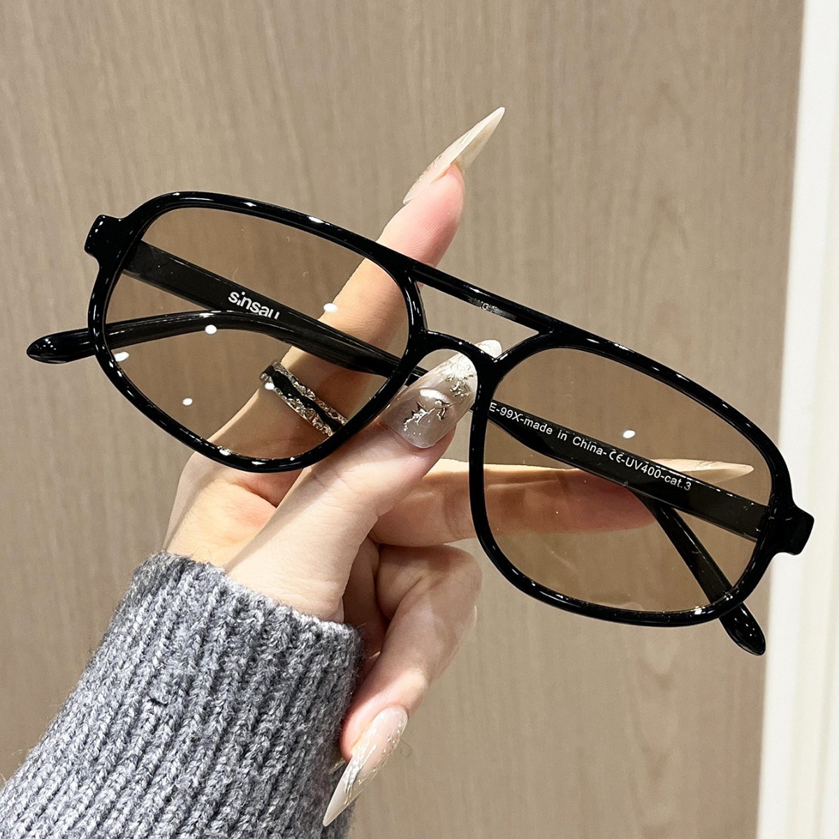 뉴 레트로 오벌 여성 선글라스 패션 블랙 블루 쉐이드  - Women'S Fashion Eyewear 리뷰 및 가격