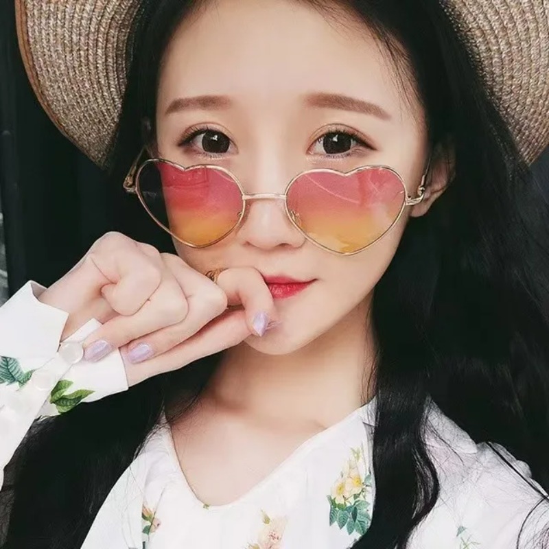 패션 하트 모양의 금속 선글라스 빈티지 트렌디 스트리트 - Women'S Fashion Eyewear 리뷰 및 가격