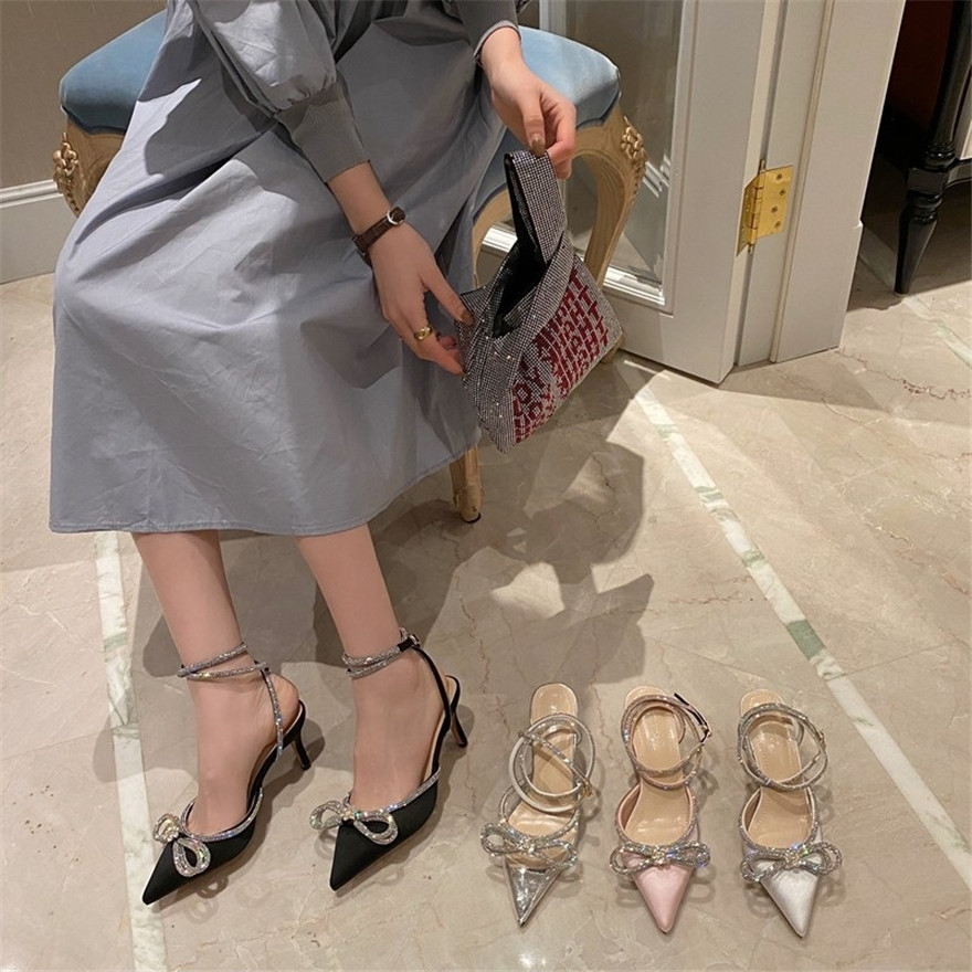 패션 다이아몬드 보우낫 여성 샌들 2026 한국식 뾰족 - Women Fashion Korean 리뷰 및 가격